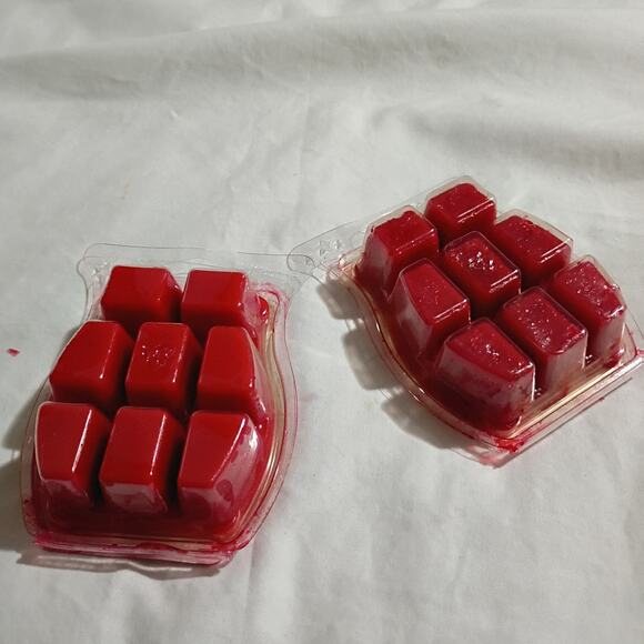 Scentsy Bar APPLE PRESS 3.2 oz Authentic(Set of 2) scented wax - Picture 2 of 5